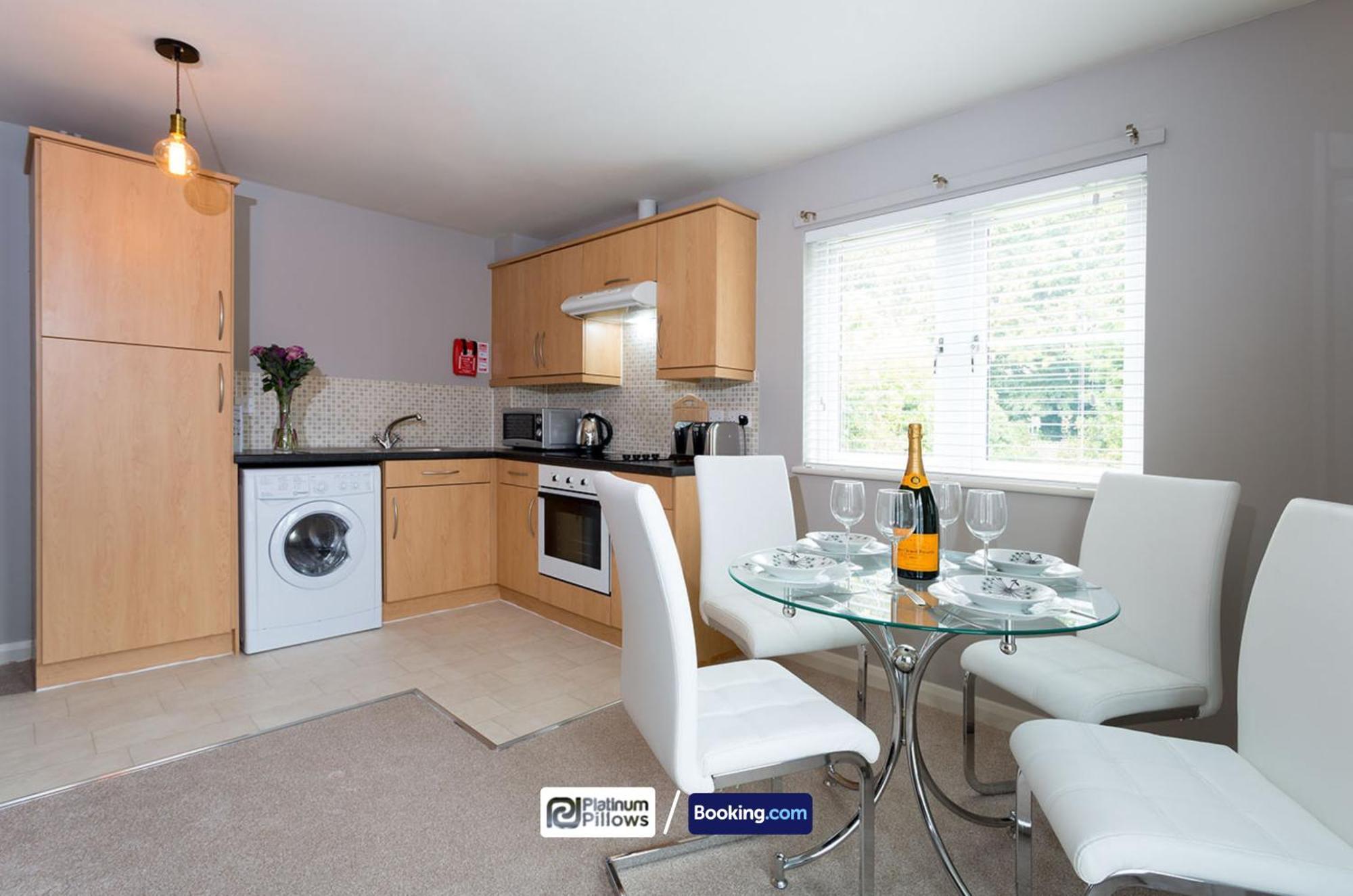 Modern Oxford 2 Bedroom Apartments, Families & Contractor Accommodation, Weekly & Monthly Stays Buitenkant foto