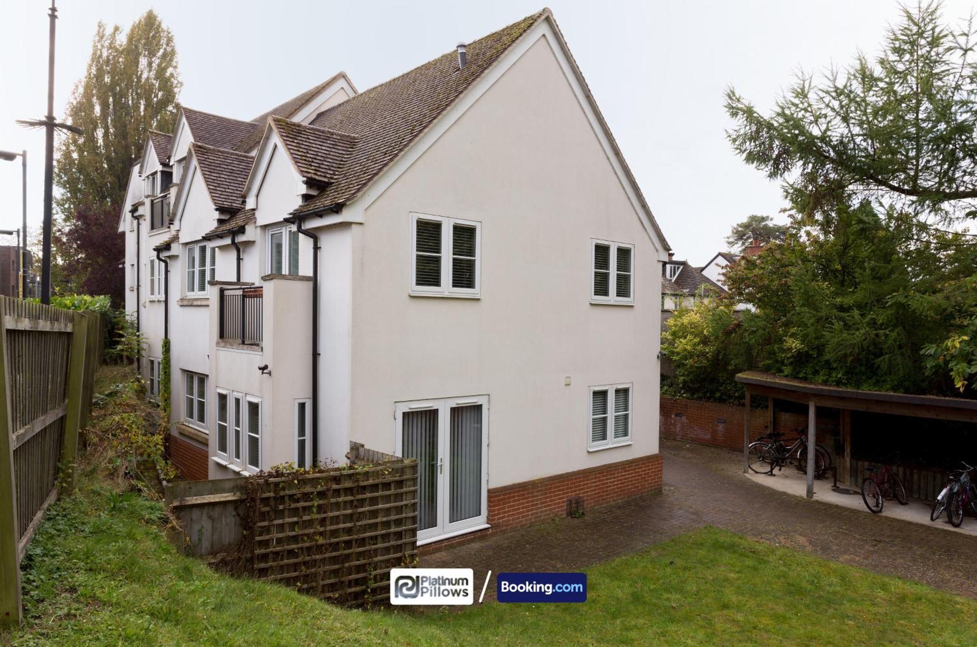 Modern Oxford 2 Bedroom Apartments, Families & Contractor Accommodation, Weekly & Monthly Stays Buitenkant foto